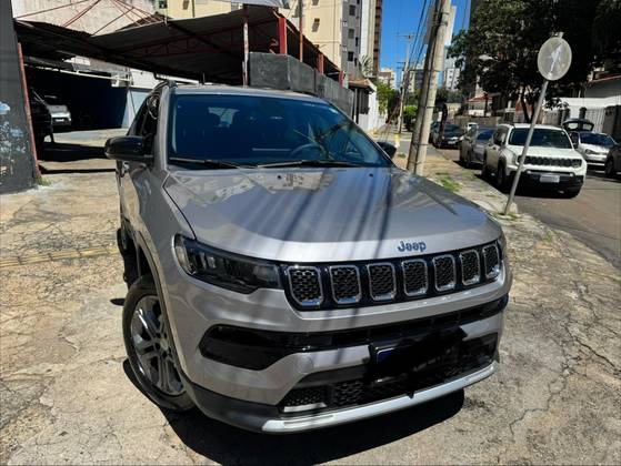 JEEP COMPASS 1.3 T270 TURBO FLEX LONGITUDE AT6 JEEP COMPASS 1.3 T270 TURBO FLEX LONGITUDE AT6